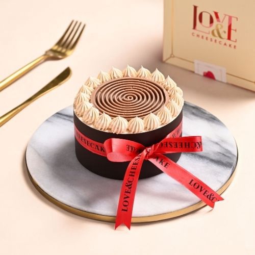 Salted Caramel Layered Bento Cheesecake