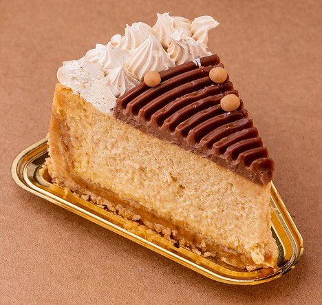 Salted Caramel Baked Cheesecake Slice