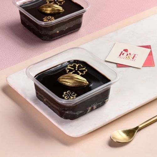 Double Chocolate Truffle with French Nougatine Bento Cake