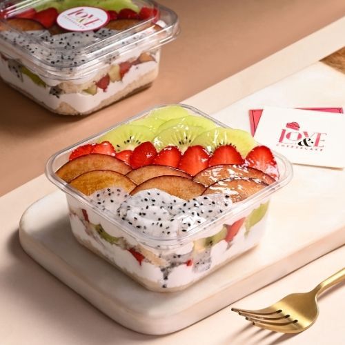 Mixed Fresh Fruit Layered Cheesecake Tub 250 gms