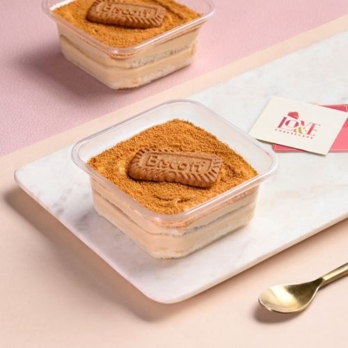 Lotus Biscoff Layered Cheesecake Tub 250 gms