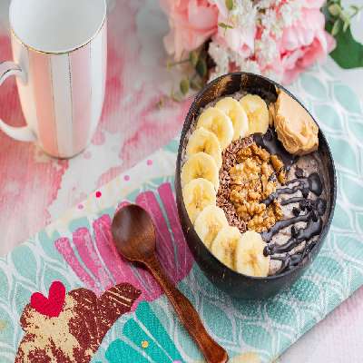 Chocolate Peanut Butter And Banana Smoothie Bowl