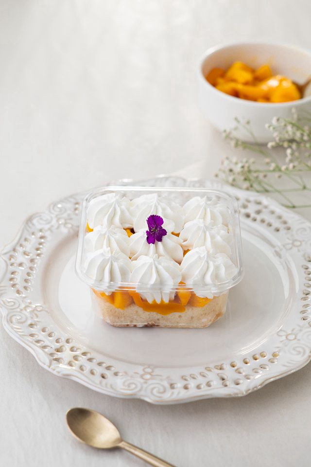 Fresh Mango Tres De Leche Tub 250 gms