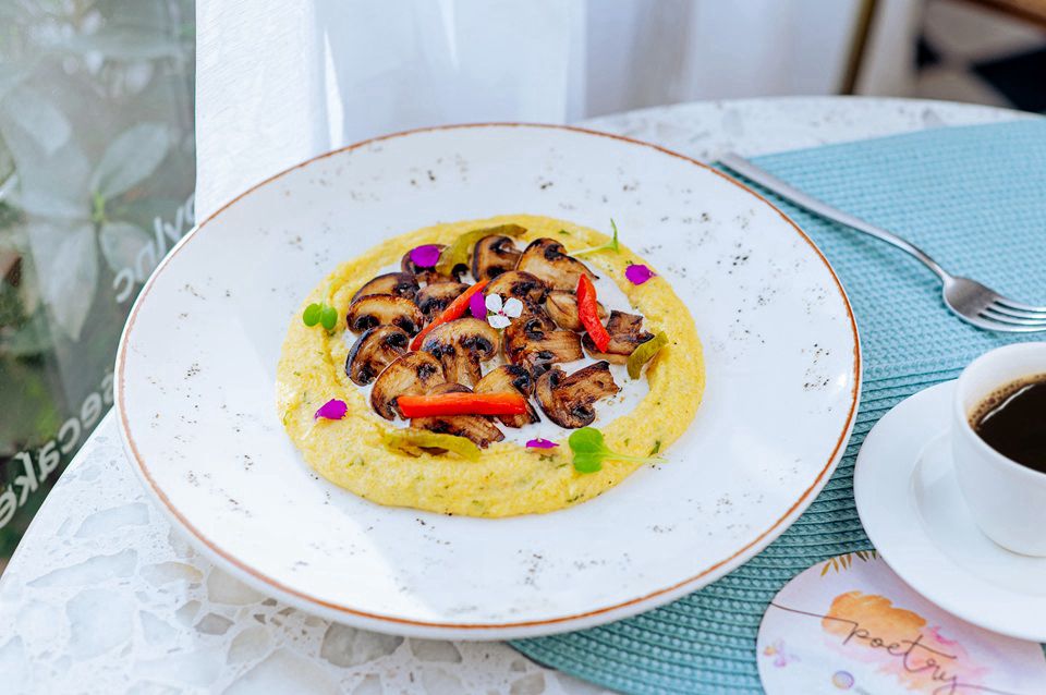 Sauteed Mushrooms With Creamy Mash