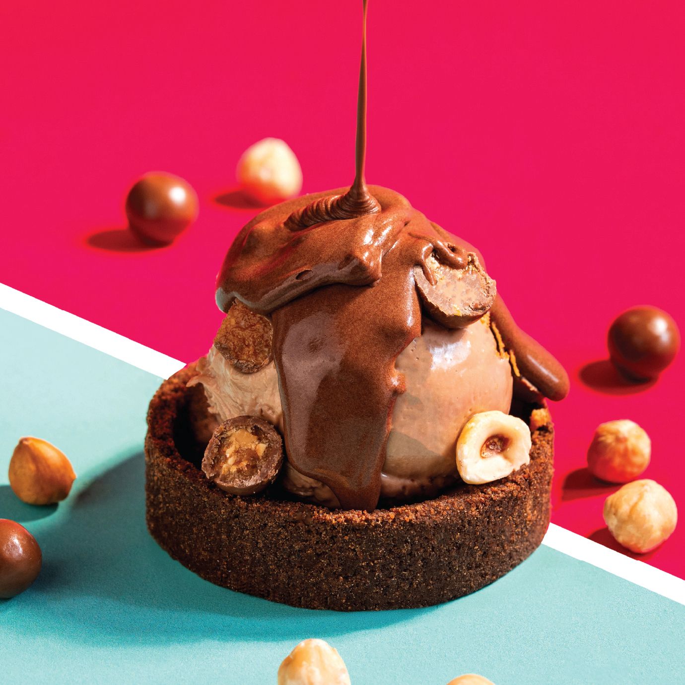 Hazelnut Praline Cheesecake Scoop
