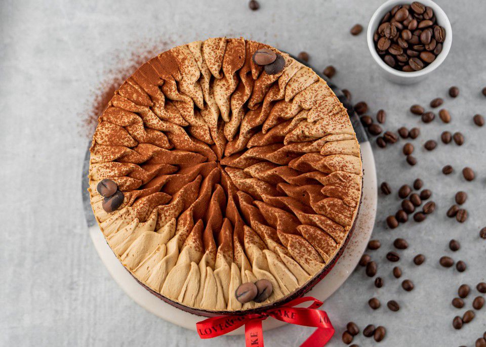 1 Kg Chocolate Tiramisu Layered Cheesecake
