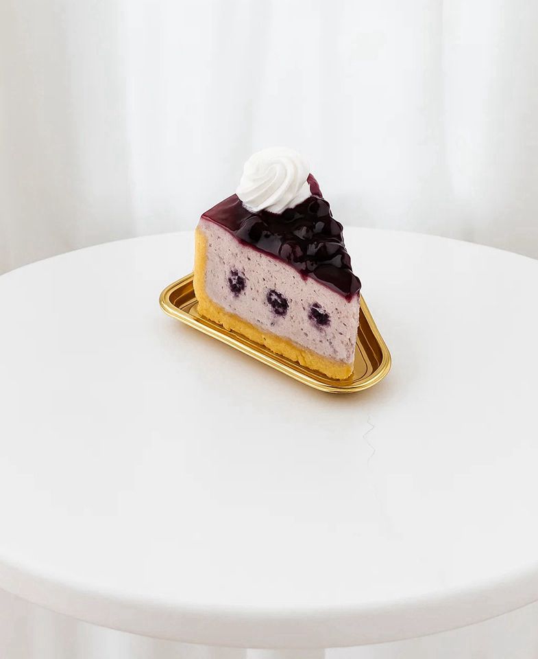 Blueberry Cold Cheesecake Slice