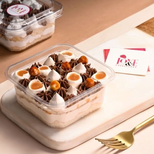 Hazelnut Praline Cheesecake Tub 250 gms