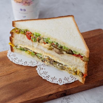 Veg. Club Sandwich