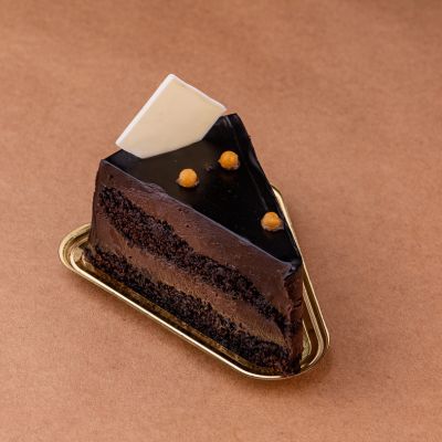 Double Chocolate Truffle With French Nougatine (Slice)