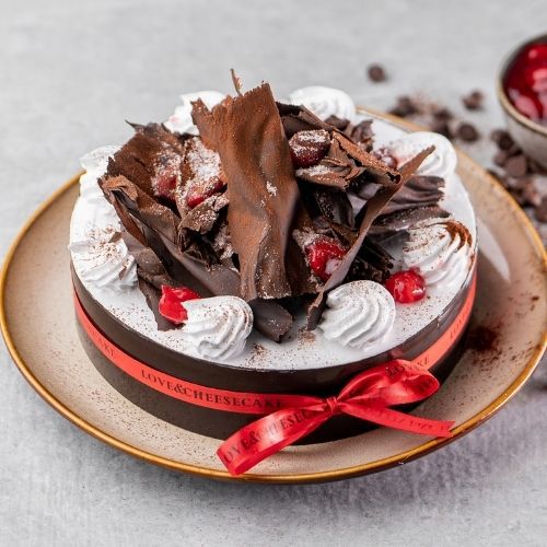 1/2 kg Black Forest Cheesecake