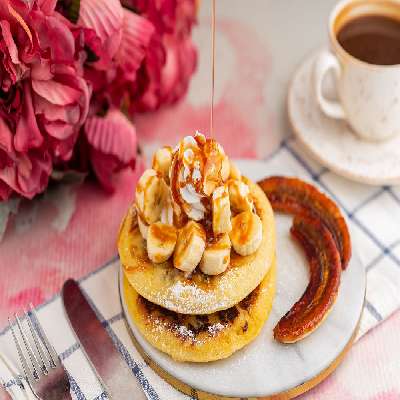 Fluffy Banana Pancake