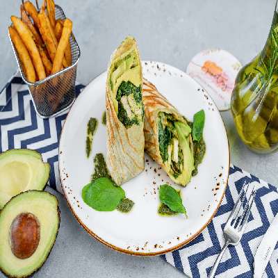 Grilled Chicken Pesto Wrap