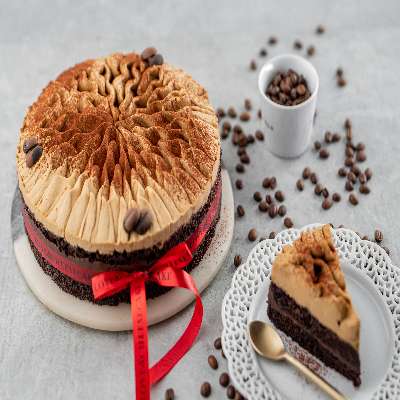 1/2 Chocolate Tiramisu Cake