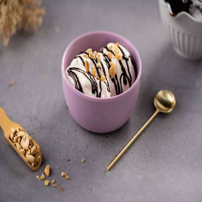 Couple - Italian Hot Fudge Sundae