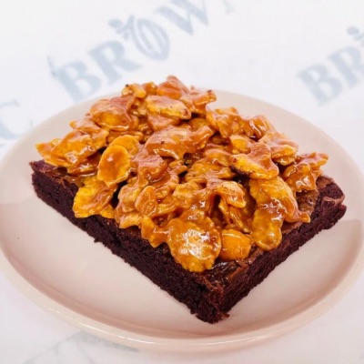 Caramel Crackle Brownie