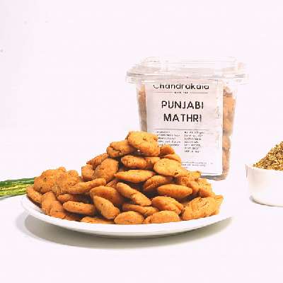 Punjabi Mathri 300 Gm