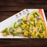Tandoori Special Pizza Personal Giant Slice (22.5 Cm)