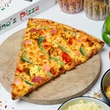 Paneer Special Pizza Personal Giant Slice (22.5 Cm)