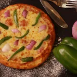 Onions & Capsicum Pizza