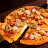 Indian Chicken Special Cheese Burst Pizza