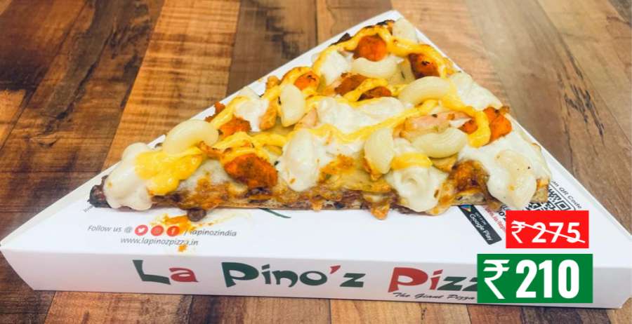 Cheesy Macaroni Non-veg Pizza (Personal Giant Slice (22.5 Cm))