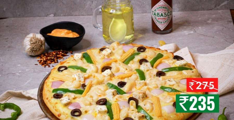 Cheesy Macaroni Veg Pizza (Regular (Serves 1, 17.7 Cm))