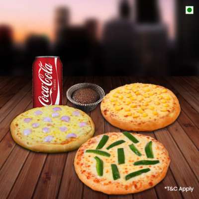 Onion Pizza+Sweet Corn Pizza+Capsicum Pizza+Choco Lava+Soft Drink