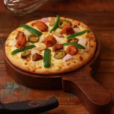 Fire-e-chicken Pizza (Medium (Serves 2, 24.5 CM))