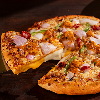 La Pinoz Paneer Cheese Burst Pizza