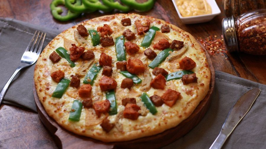 Spanish Sizzles Pizza Personal Giant Slice (22.5 Cm)
