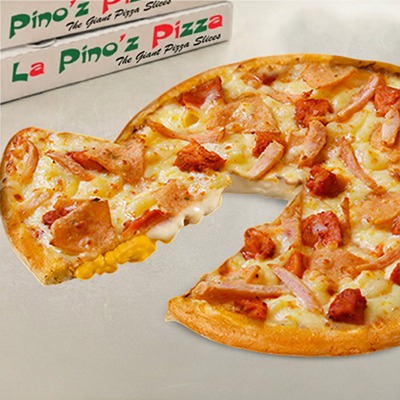 Cheesy Macaroni Non-Veg Double Burst Pizza