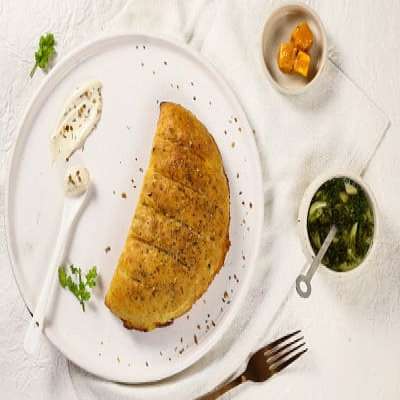 Paneer Tikka Stuffed Garlic Bread