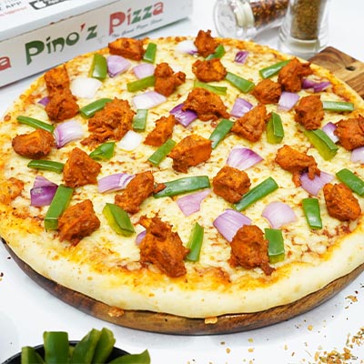 Tandoori Chicken Giant Pizza