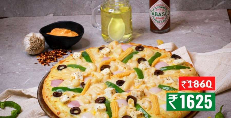 Cheesy Macaroni Veg Pizza (Monster (Serves 12, 61 CM)