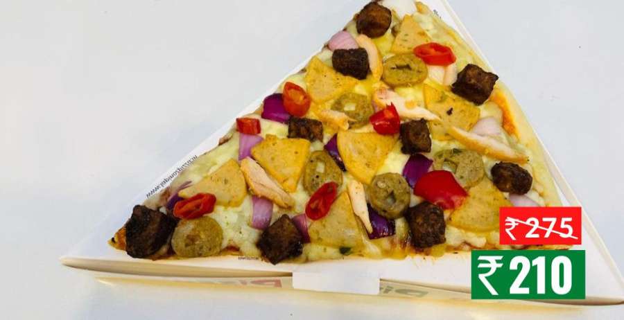 Peri Peri Veg Pizza (Personal Giant Slice (22.5 Cm))