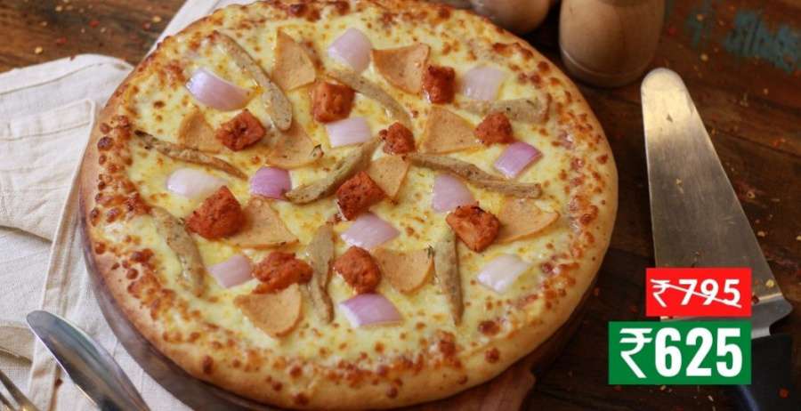 Indian Chicken Special Pizza  (Large (Serves 4 33 Cm))