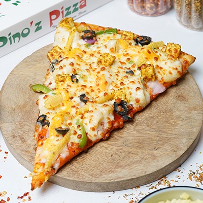 Cheesy Macaroni Veg Pizza Personal Giant Slice (22.5 Cm)