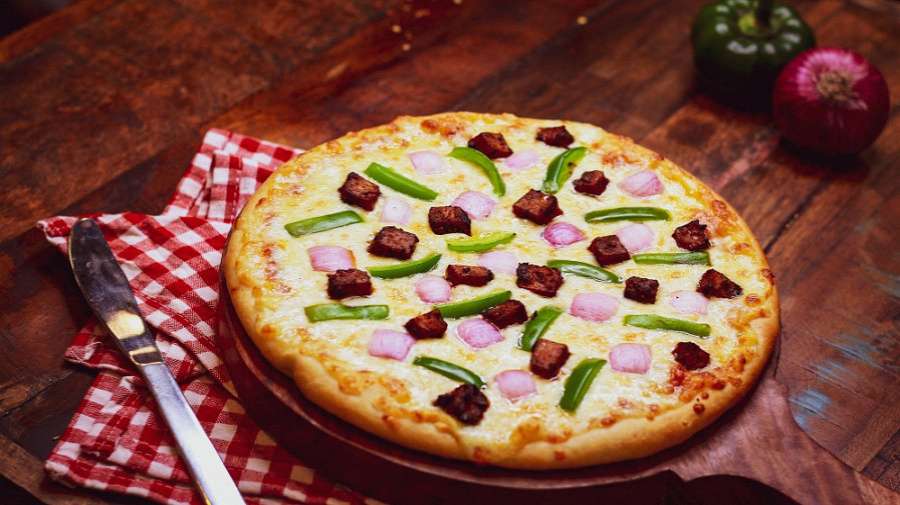 Texas Bbq'ed Pizza (Large (Serves 4 33 CM))