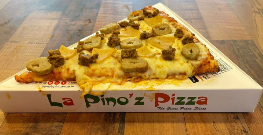 Chicken De-Light Pizza Personal Giant Slice (22.5 Cm)