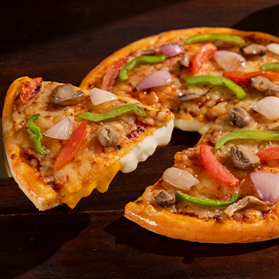 Garden Special Cheese Burst Pizza