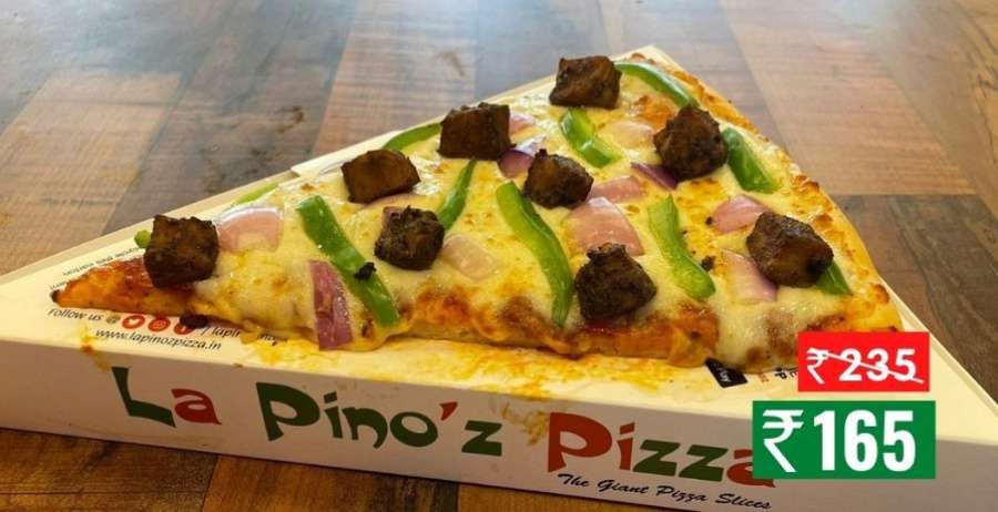 Texas Bbq'ed Pizza (Personal Giant Slice (22.5 Cm))