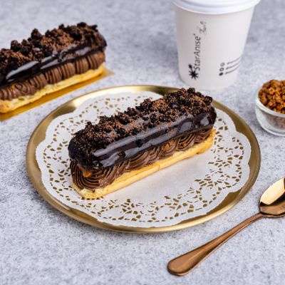 Crackling Chocolate Eclairs [Serve 1]