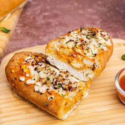 Paneer Cheese Schezwan Boat Roll