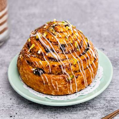 Cinnamon Raisin Roll  [Serve 1]