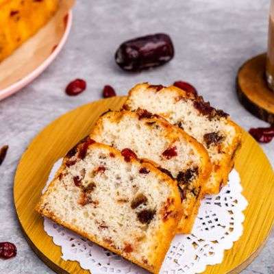 Sugar Free Date-Cranberry Tea Cake