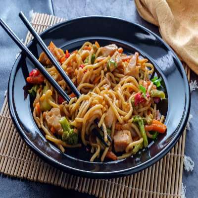 Chicken Hakka Noodles