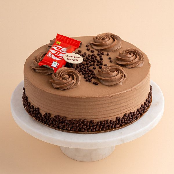 Kitkat Ice Cream Cake (1 Kg)