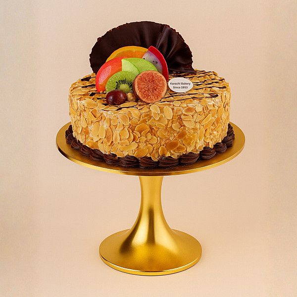 Almond Rocher Cake (1 Kg)