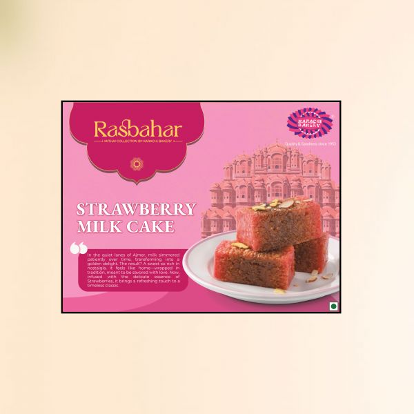 Strawberry Milk Cake Box 500g